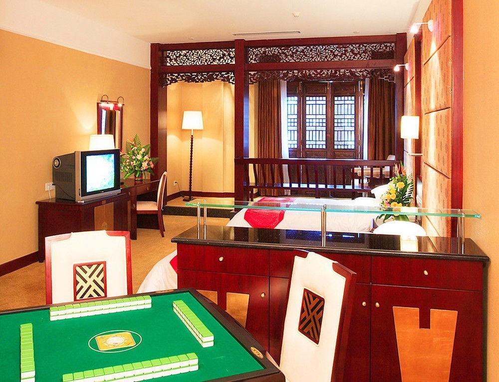 Hongyadong Hotel Чунцин Екстериор снимка